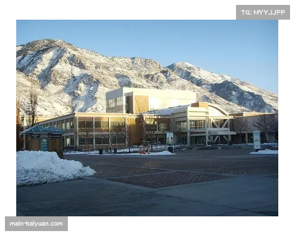 杨百翰大学大比分胜仗显常规赛初期状态调整佳